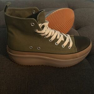 Madden Girl By Steve Madden Winnona sneakers